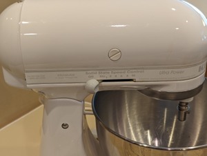 lot 169 image: White Kitchen Aid Mixer