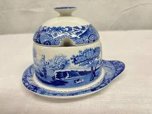 Very RARE &amp Unusual Vintage Spode Italian Blue Bowl With Attached Specialty Plate Plus Dome Cover That Has An Opening For A Spoon Or Knife Perhaps&nbsp Excellent Condition