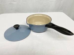 &nbspVintage&nbspLe Creuset #20 Saucepan Light Blue Pot Plus Spout With RARE Black Heat Resistant Handle FRANCE Cast Iron Enamel Includes 1 Lid - Great Condition