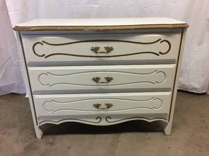 Vintage Gold &amp White Dresser With 3 Drawers - Love The Romantic Drawer Pulls&nbsp Gold Paint Has Wear In A Few Areas