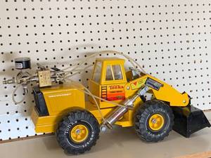 One of a Kind 1970s Tonka Pressed Steel Air Assist Modified Loader