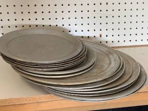 Lot of Miscellaneous Pizza Pans