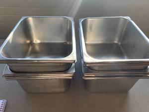 Lot of 9 Deep Pans 10� X 12�