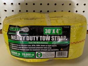 New 4� X 30� Heavy Duty Tow Strap