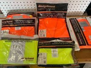 lot 15 image: Lot of 3M Hi Viz Apparel