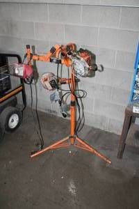 lot 136 image: Shop Work Light with Tripod Stand