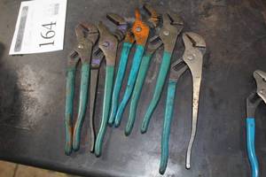 lot 164 image: Lot of (5) Channel Lock Pliers
