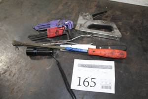 lot 165 image: Lot of (7) Hand Tools - Hex Wrench Sets, Hand Stapler, Needlenose Pliers, Putty Knife, Flashlight, Large Flat Screwdriver