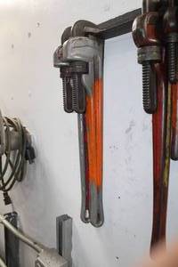 lot 175 image: Lot of (2) 24 Pipe Wrenches