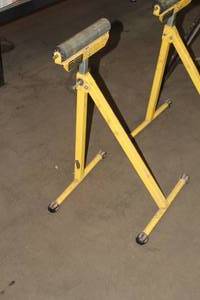 lot 251 image: Roller Stand