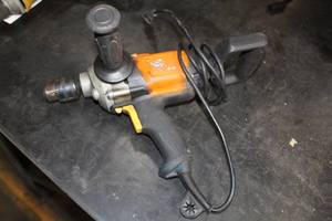 lot 228 image: Chicago Electric 60436 12 Low Speed Drill