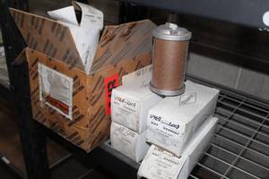 lot 258 image: Lot of (10) Allied Witan X07 Air Dryer Muffs Male BSP (in box)