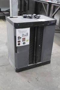 lot 266 image: Metal Storage Cabinet