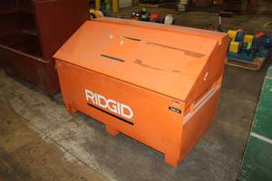 lot 380 image: Ridgid 3068-OS Metal Job Site Work Box