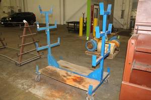 lot 382 image: Metal Rolling Storage Rack 4-tier