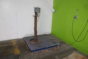 lot 385 image: Mettlier Toledo IND236 5000x1lb Floor Scale