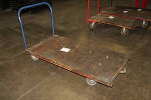 lot 391 image: Platform Utility Cart