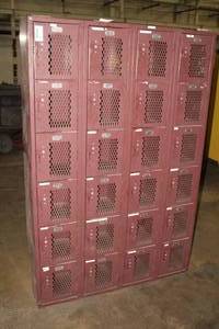 lot 396 image: Metal Storage Locker 24-Compartment
