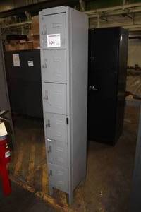 lot 399 image: Metal Storage Locker 6-Compartment