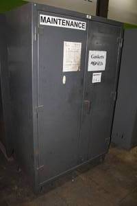 lot 414 image: Stronghold Metal Storage Cabinet