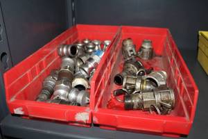 lot 428 image: Lot of  1 Male & Female Cam Locks
