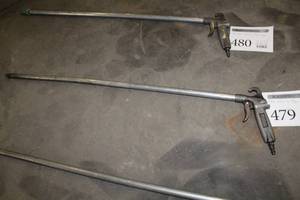 lot 479 image: 36 Pistol Grip Air Wand