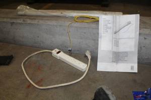 lot 527 image: Compact Light with Power Strip