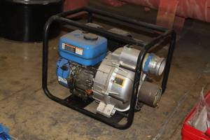 lot 545 image: Pacific Hydrostar 3 Gasoline Powered 69746 Full Trash Pump