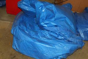 lot 540 image: Large Tarp