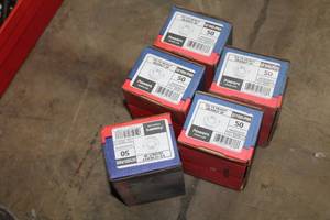 lot 583 image: Lot of (5 Boxes) Powers 021005-PWR 12-13 Heavy Hexnut ZP 50-count