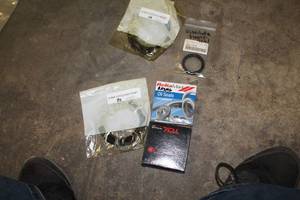 lot 615 image: Lot of  Oil Seals