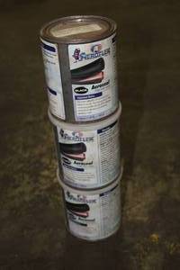 lot 692 image: Lot of (3) Aeroflex Aeroseal ProfessionalIndustrial Contact Adhesive 1-Quart Can