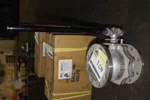 lot 871 image: 4 Ball Valve