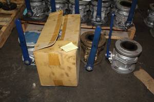 lot 875 image: Lot of (4) 3 Ball Valves 150# WCB