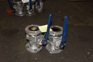 lot 893 image: Lot of (2) Jomar 1-12 Ball Valves Class 150