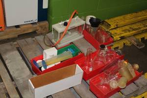 lot 911 image: Lot of  Lab Testing  Sampling Equipment