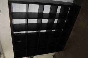 lot 1104 image: Bookshelf 25-cubbie