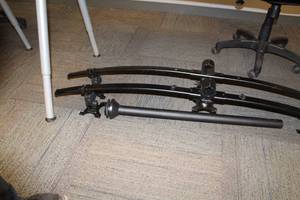 lot 1156 image: Wall Mount 6-monitor Rack