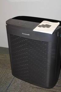 lot 1178 image: Honeywell Power Plus Series HEPA Air Purifier