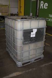 lot 737 image: IBC Tote 300-gallon
