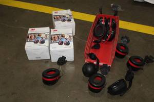 lot 780 image: Lot of  Ear Noise Protection