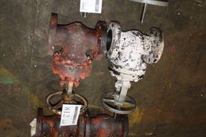 lot 812 image: Lot of (2) Crane, Velan 3 Gate Valves