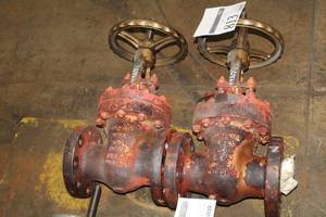 lot 813 image: Lot of (2) Velan 3 Gate Valves