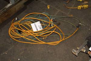 lot 802 image: Lot of (3) Extension Cords