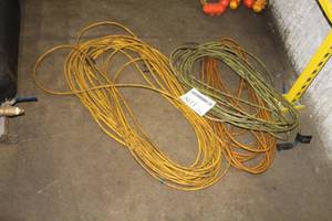 lot 803 image: Lot of (3) Extension Cords