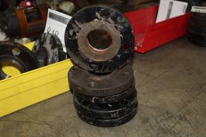 lot 849 image: Lot of (5) 2 Flanges