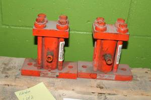 lot 843 image: Lot of (2) Vibco Vibrators