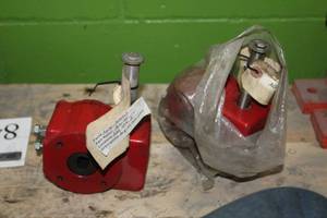 lot 845 image: Lot of (2) Bray Actuators