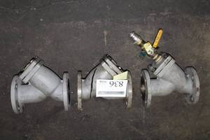 lot 836 image: Lot of (3) Keckley 3 Strainers