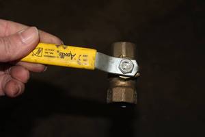 lot 935 image: Lot of (Approximately 12) Apollo 12 Ball Valves